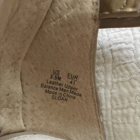 Sam Edelman | Sloan Wedges - Picture 4 of 8